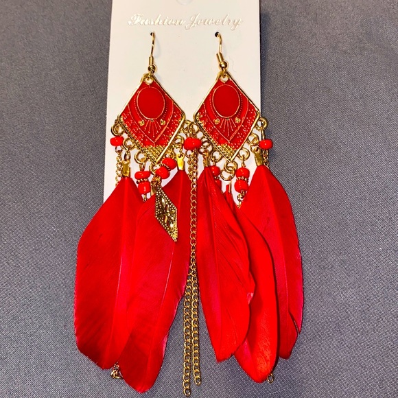 Red and gold beautiful feather earrings - Picture 1 of 2
